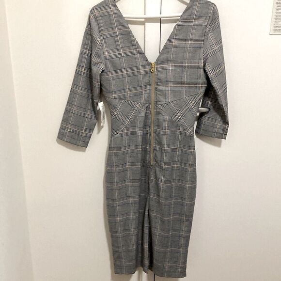 Alexia Admor NWT Camilla V Neck Plaid Sheath Dress in Gray/Blue. Size 6. - Picture 6 of 10